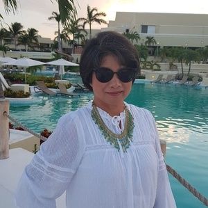 Meet your Posher, Vathana